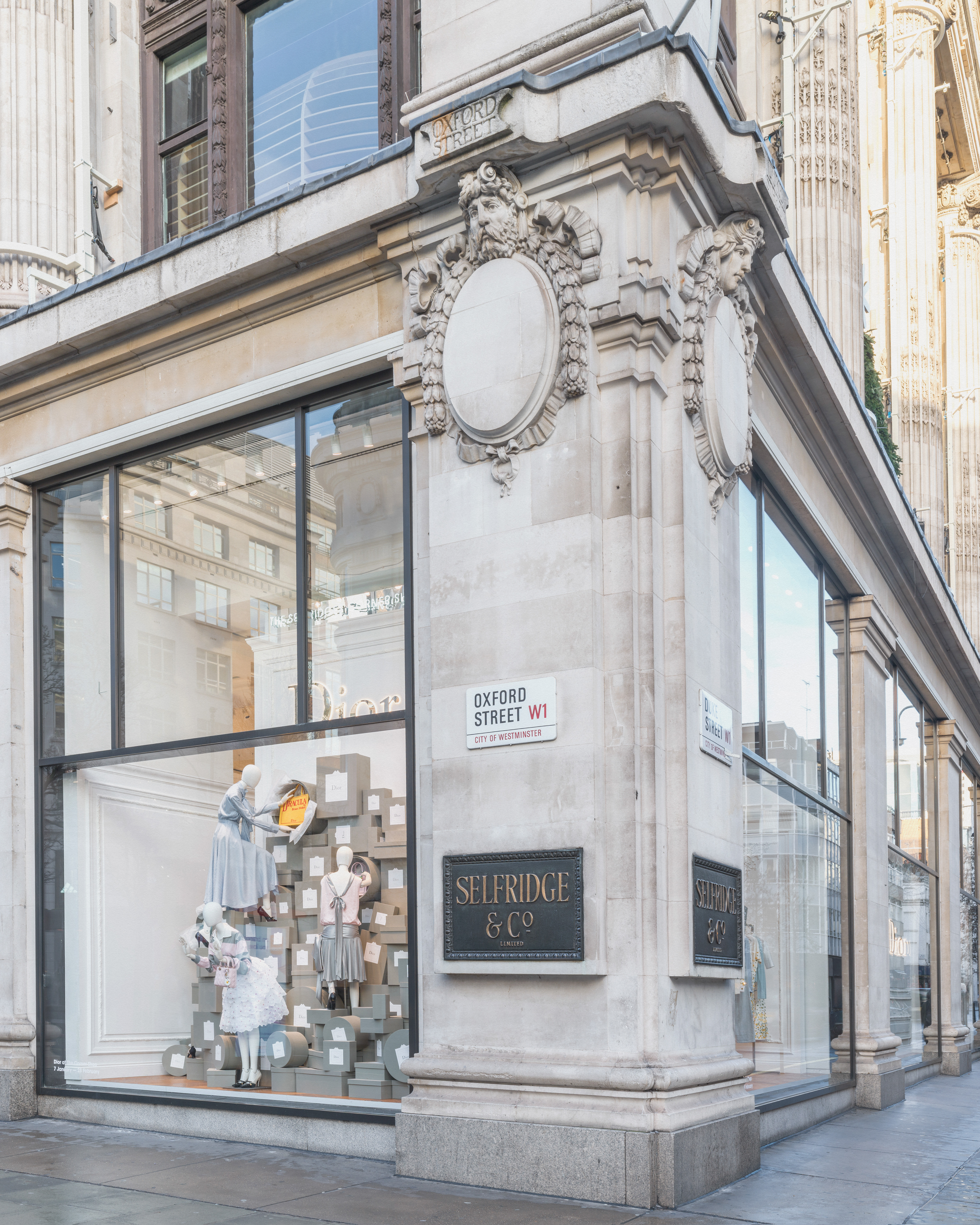 Dior Selfridges Corner Shop