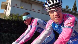 Alessandro Petacchi and Damiano Cunego train in Tuscany