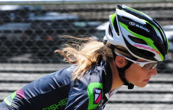 Willow Koerber (Gary Fisher/Subaru) streaking across a stretch of pavement