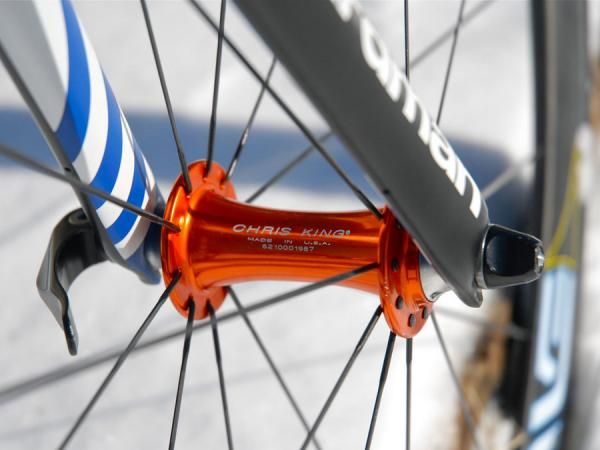 Team wheels rotate on Chris King's latest R45 road hubs.