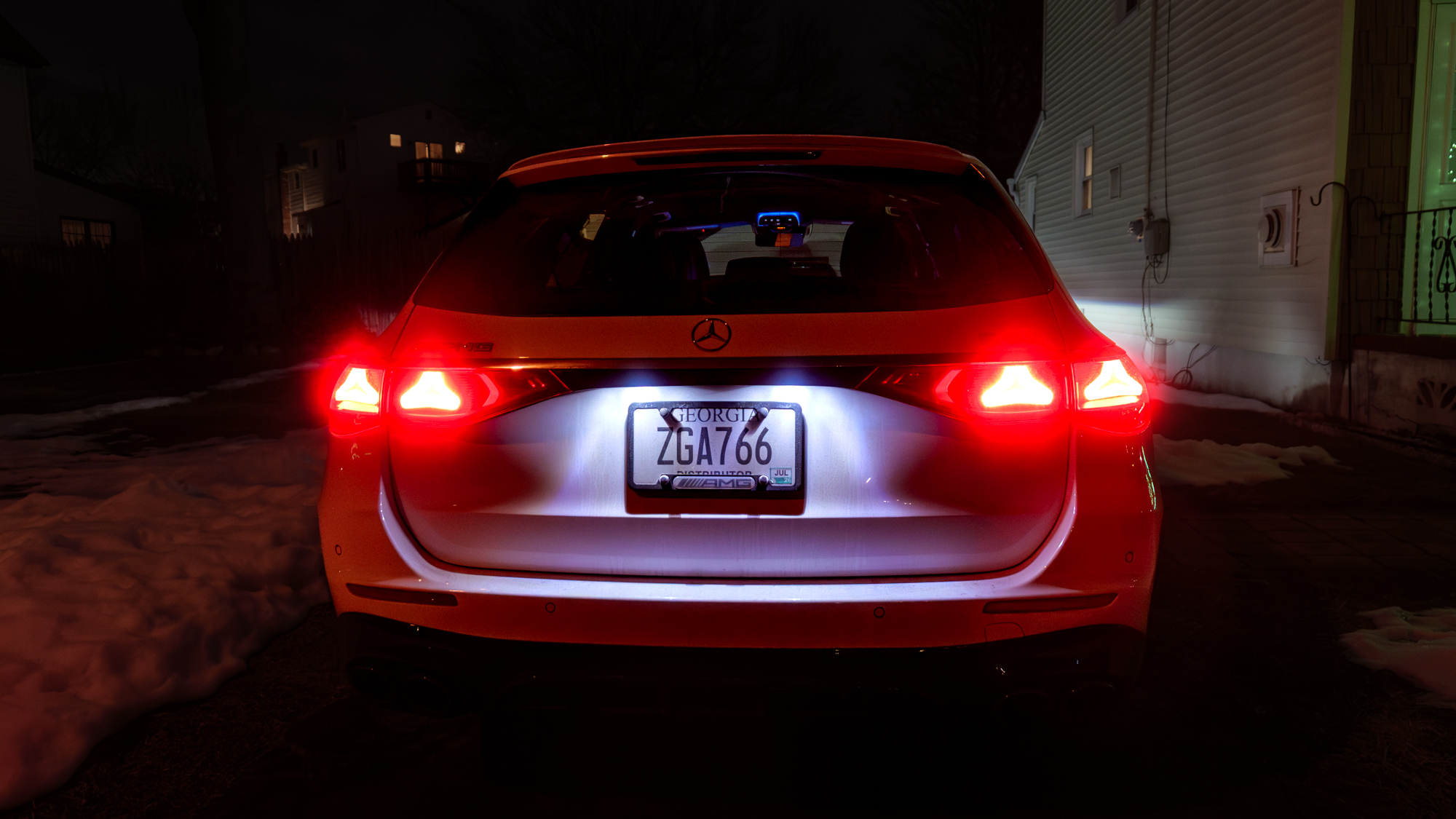 2026 Mercedes-AMG E53 Hybrid Wagon review.