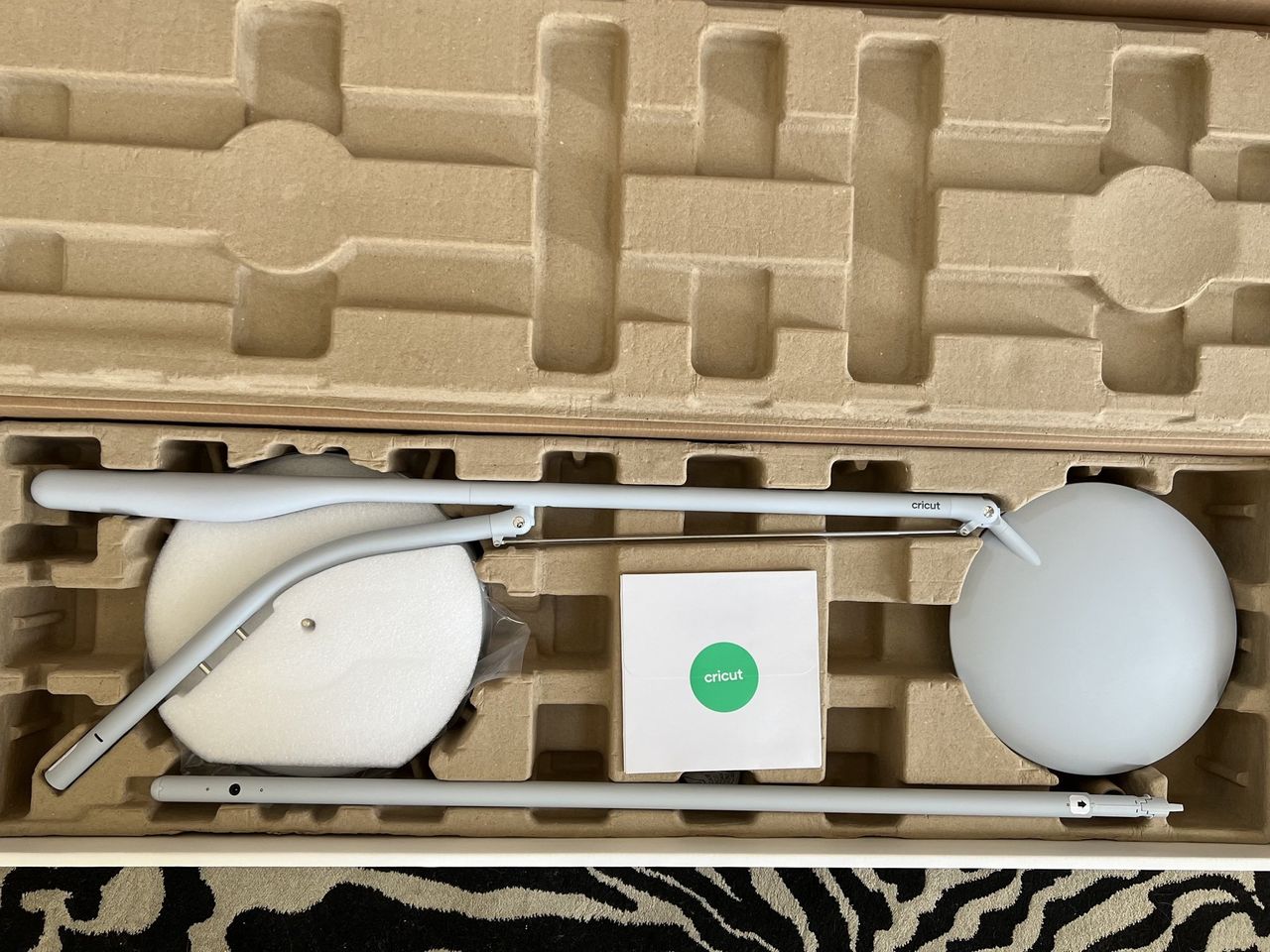 Cricut Bright 360 Floor Lamp In Box