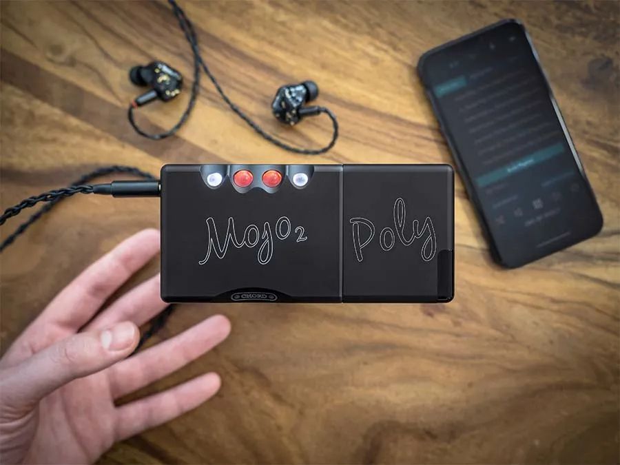 Chord Mojo and Poly