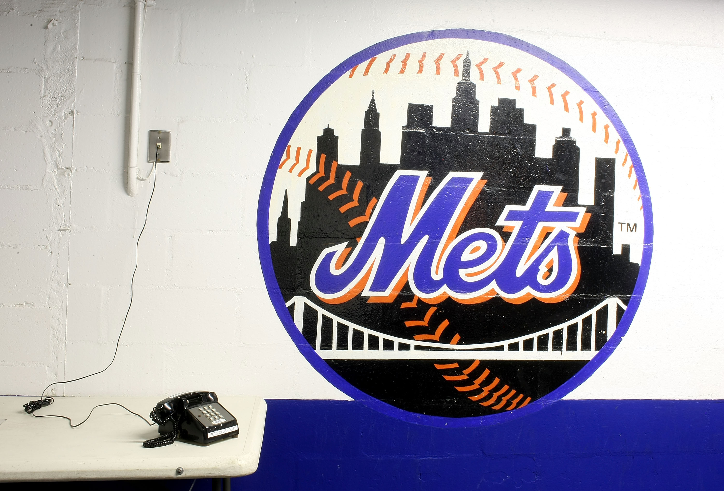 New York Mets Logo on a wall