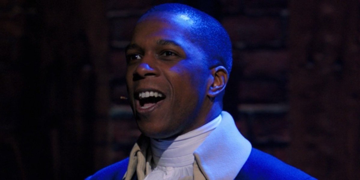 Aaron Burr (Leslie Odom Jr.) sings to the audience in &#039;Hamilton&#039;