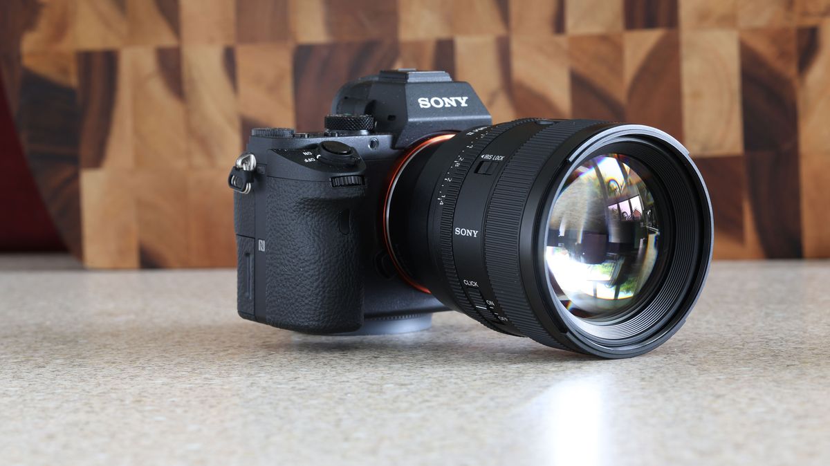 Sony FE 85mm F1.4 GM II review: a spectacular portrait lens | TechRadar