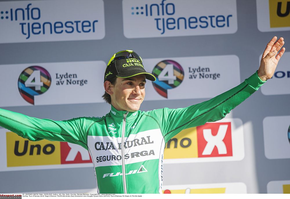 Amets Txurruka (Caja Rural-Seguros RGA) on the stage 4 podium