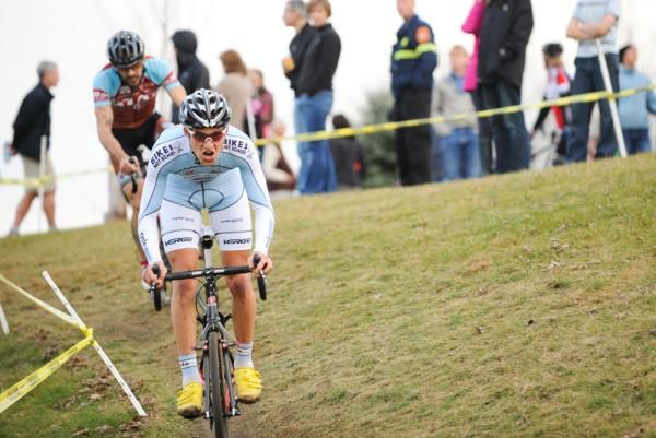 Donny Green bombs the drop off.