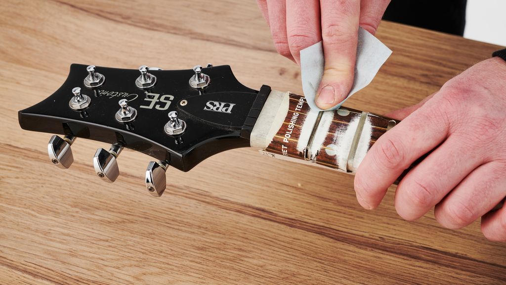 How to set up your electric guitar adjusting action, truss rod, string