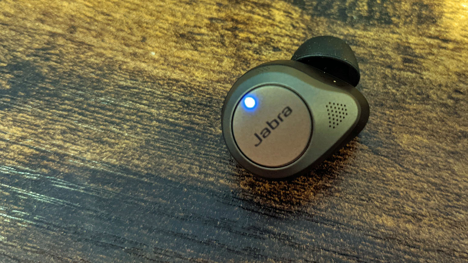 Jabra Elite 85t review: noise cancelling done right