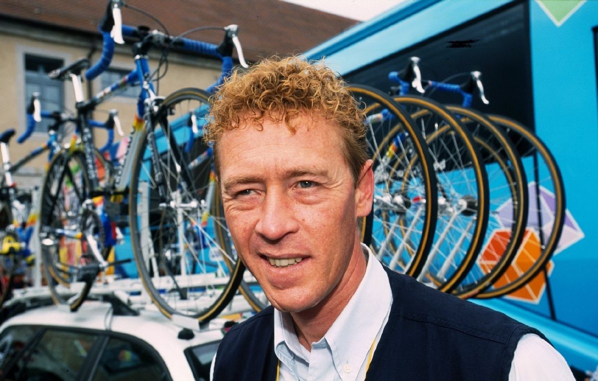 Eric Vanderaerden at the 2001 Tour de France