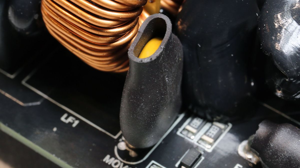 Corsair TX650M