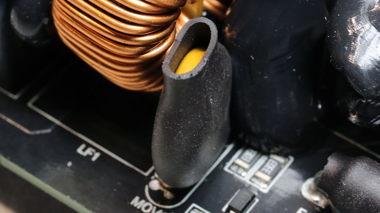 Corsair TX650M