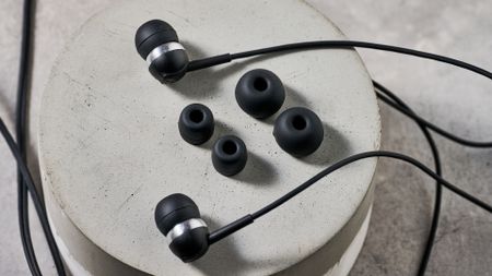 Sennheiser CX 80U earbuds with different-sized eartips