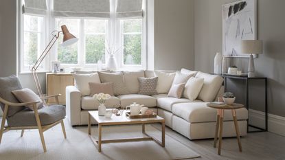 cream living room with corner sofa