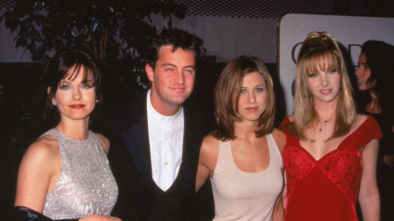 Courteney Cox, Matthew Perry, Jennifer Aniston and Lisa Kudrow on the red carpet