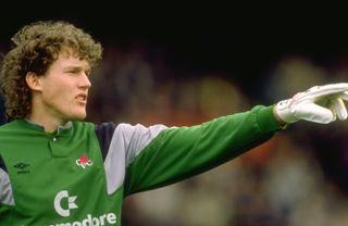 Dave Beasant in action for Chelsea in 1988.