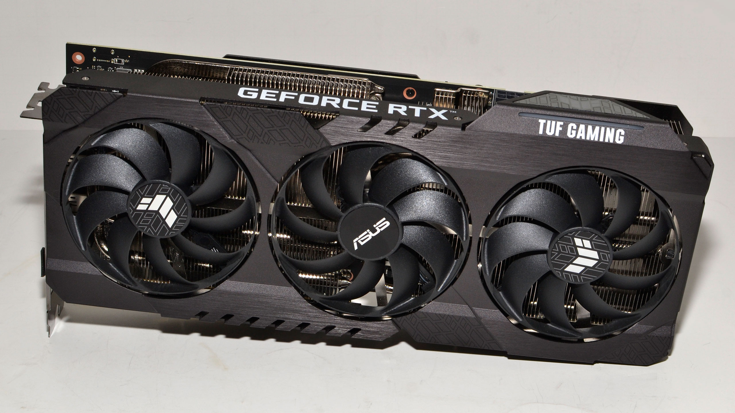 Asus GeForce RTX 3080 TUF Gaming OC Review: Traditional Design, Same ...