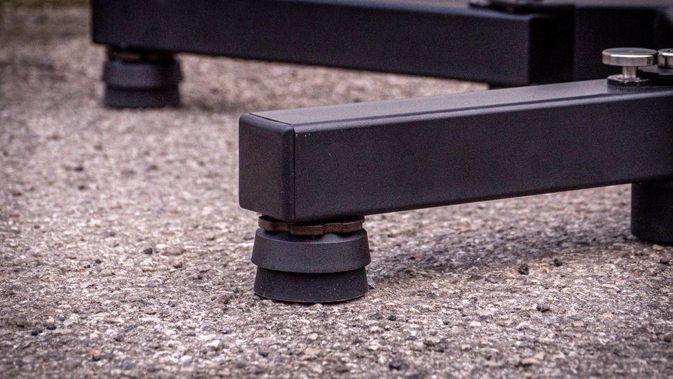 Cycplus T2 smart trainer review: Let down in a few ways, but workable ...