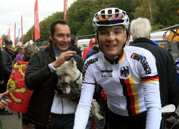 Rick Zabel (Germany) is congratulated by his dad