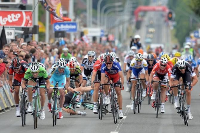 A crash marred the sprint on the final stage