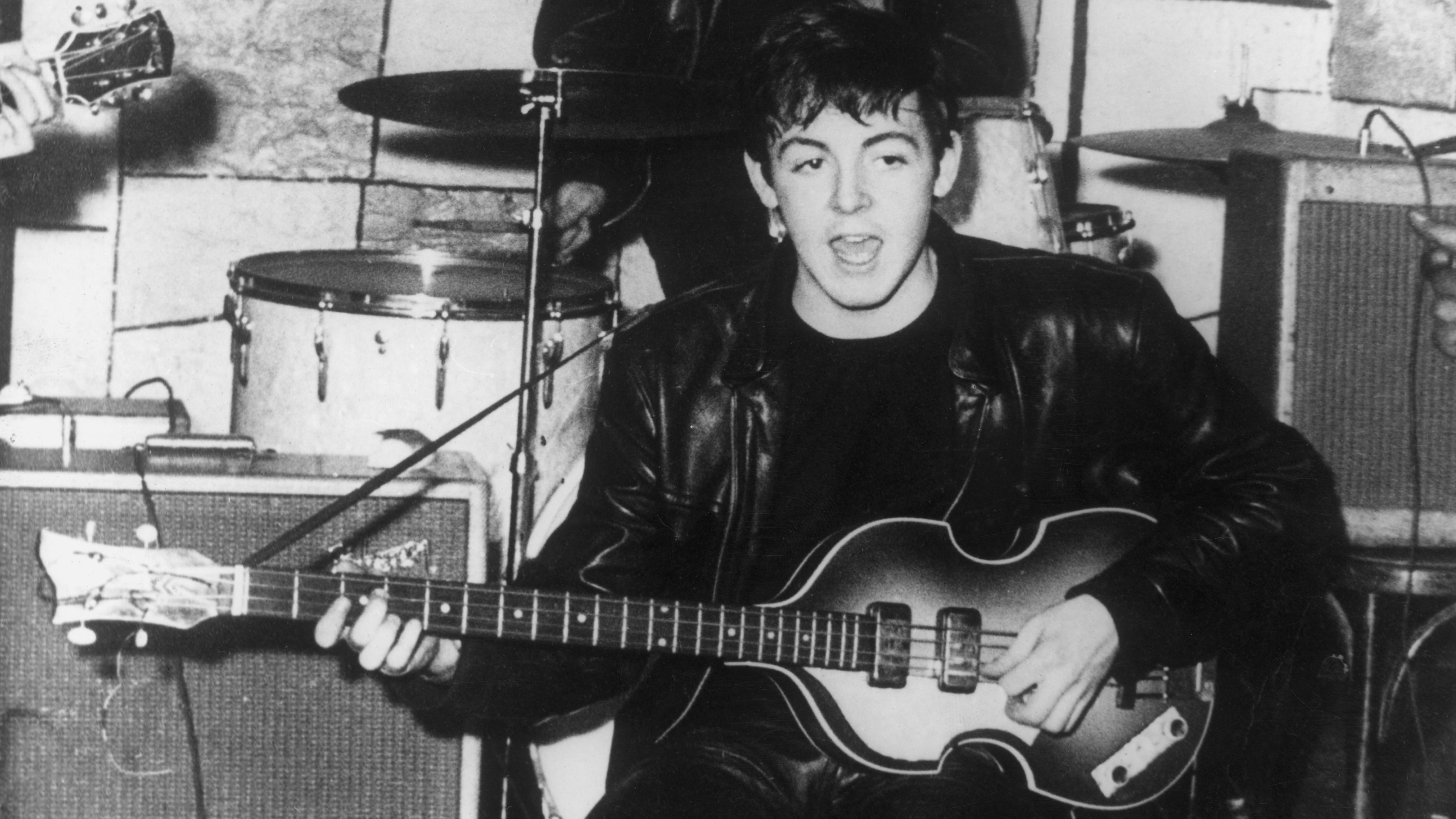 Paul McCartney's Guitars, Basses, Pedalboard & Amps
