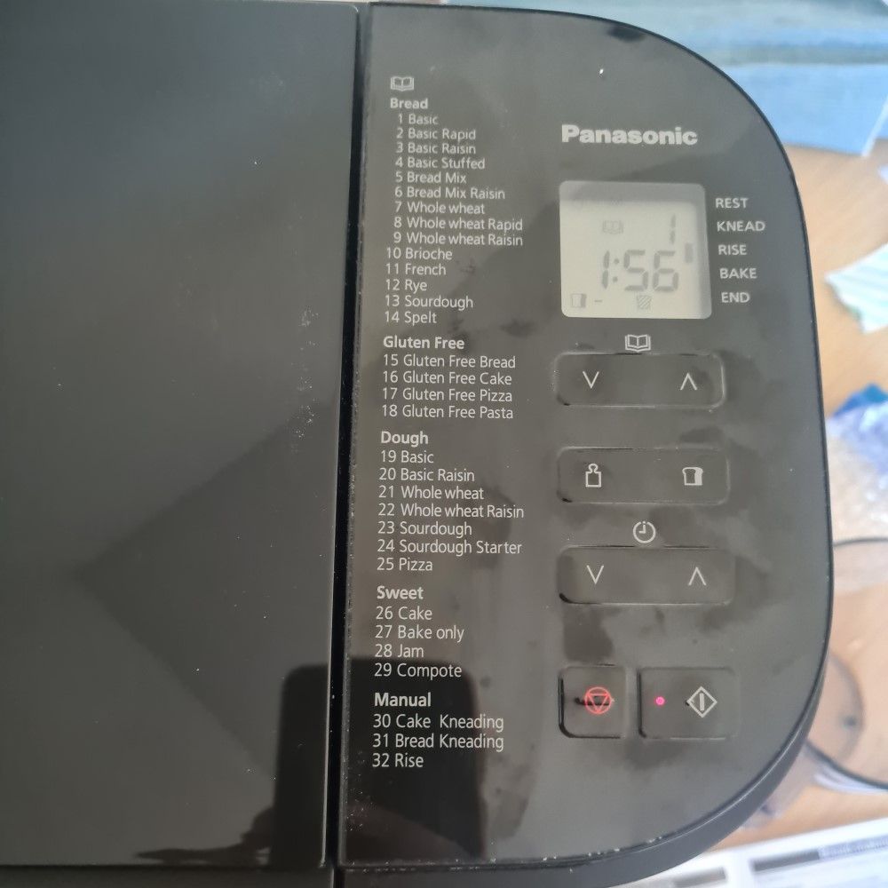 Panasonic SD-YR2540 review: the smartest bread maker I’ve ever tried ...