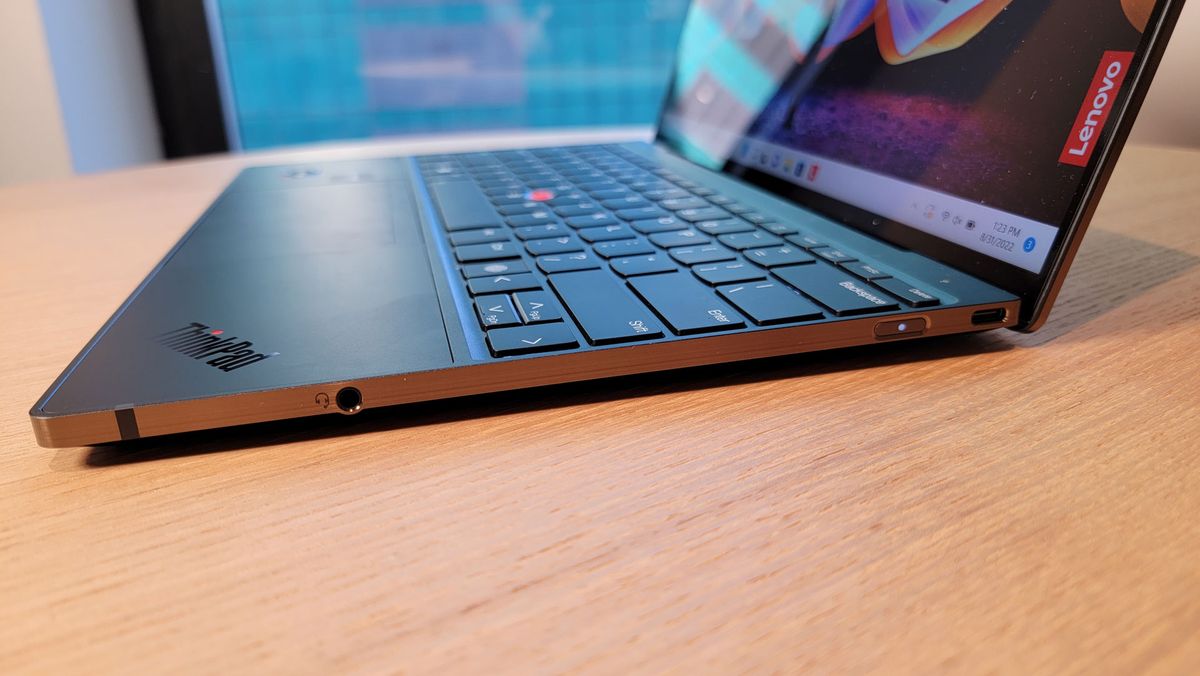 Lenovo ThinkPad Z13