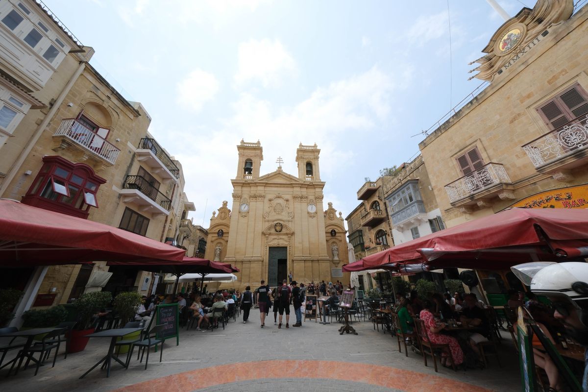 malta shot on Fujifilm X-S20 and XF8mm lens