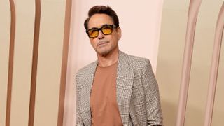Kevin Costner's classic living room color serves calm luxury | Homes ...