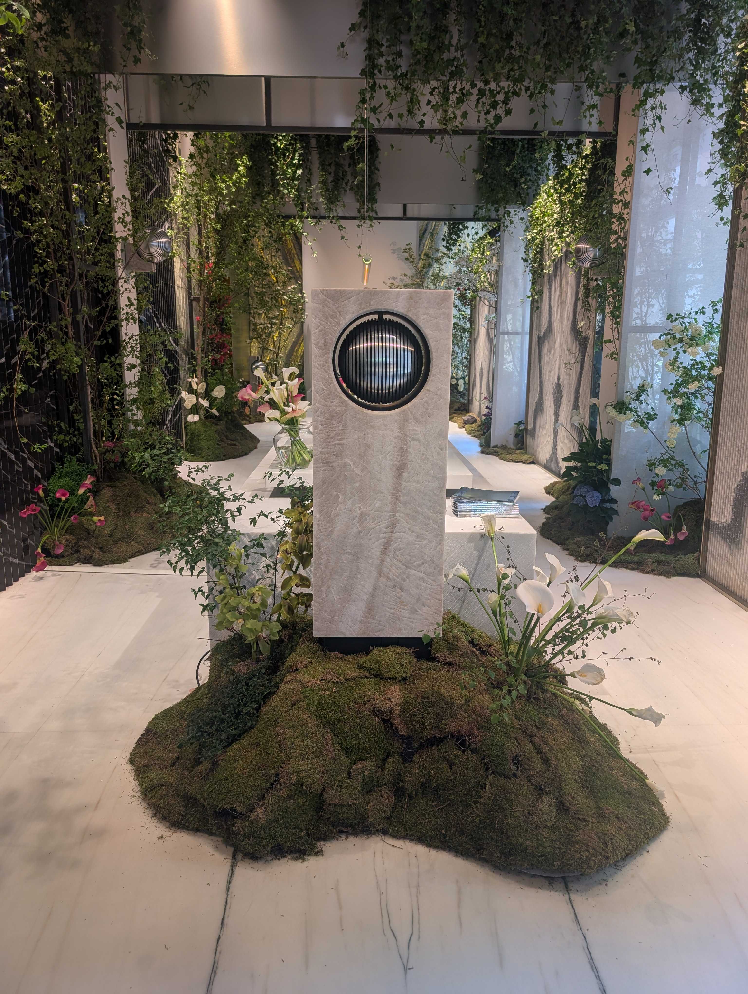 Bang &amp;amp; Olufsen