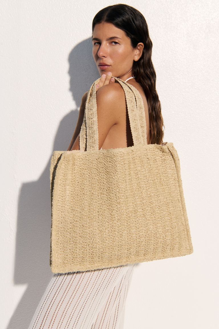Straw Shopper