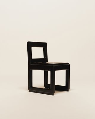 Black lacquer chair