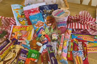 Sweet Hamper Company Huge Christmas Sweet & Chocolate Hamper