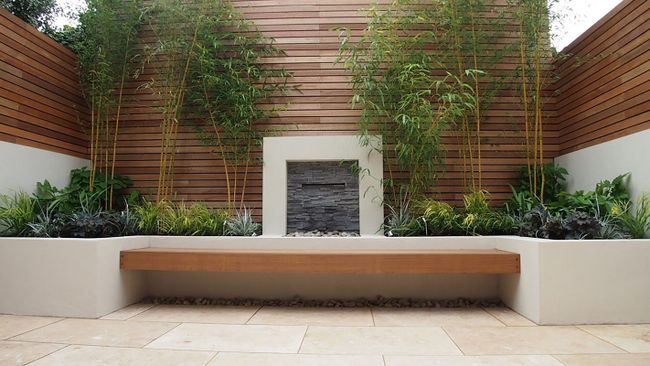 Garden Wall Ideas: Beautiful Boundary Inspiration | Homebuilding