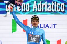Jonas Vingegaard in the blue jersey as winner of Tirreno Adriatico 2024