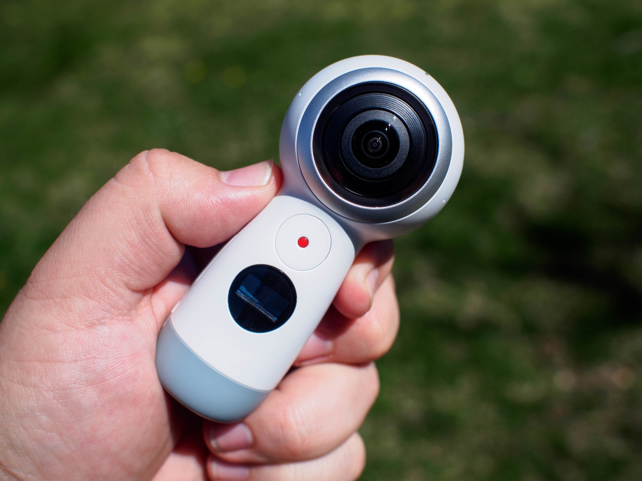 Google camera samsung s23. Аксессуары Samsung Gear 360. Гугл камера 360. Камера на машину 360 градусов для гугл. Камера 360 море.