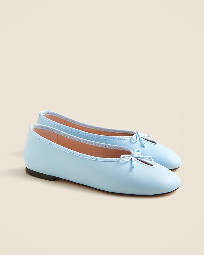 Andi Keyhole Ballet Flats in Leather