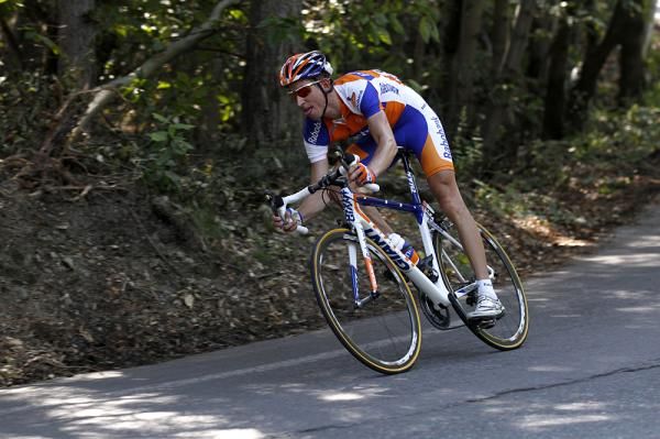 Bauke Mollema (Rabobank) on his way down the Pramartino