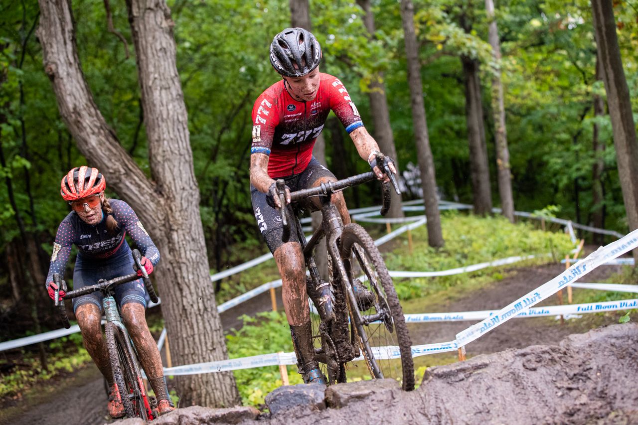 Belgian Annemarie Worst won Sunday at C2 race of 2022 Rochester Cyclocross in the rain