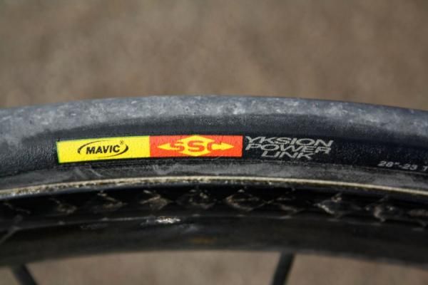 Vicenzo Nibali's (Liquigas) new bike was fitted with Mavic tubulars instead of last year's Schwalbe rubber.