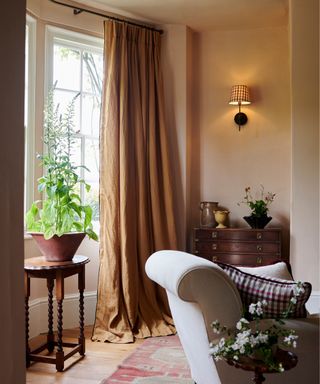 Tori Murphy linen curtains