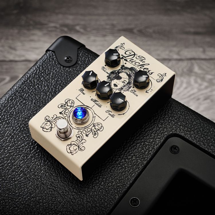 Victory V1 pedals