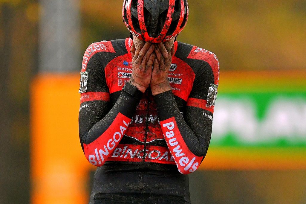 Michael Vanthourenhout hides his tears