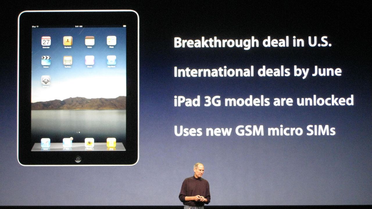 Steve Jobs first iPad