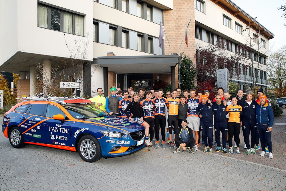The 2016 team line up in front of the Continental Hotel in Zola Predosa.