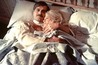 Julie Christie and omar sharif in doctor zhivago