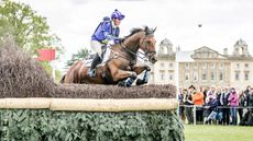 Imogen Murray riding Ivar Gooden