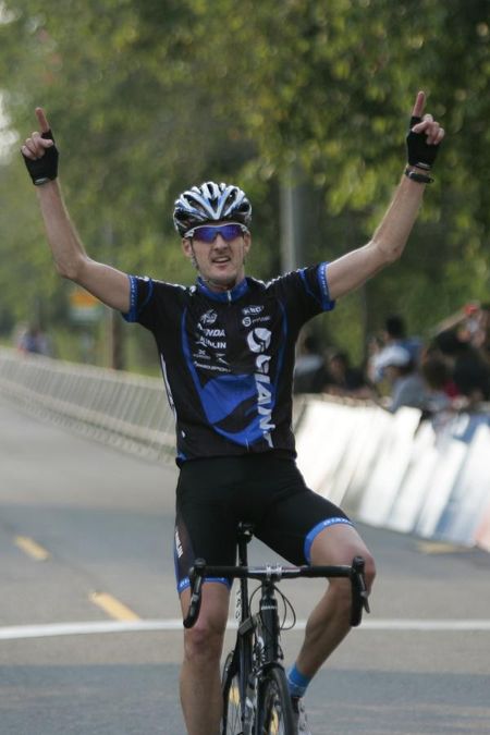 David McCann (Giant Asia) solos to victory.