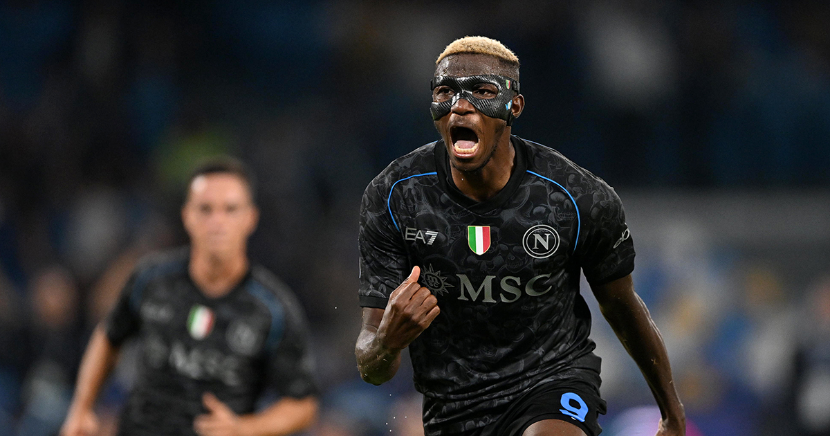Victor Osimhen of SSC Napoli celebrates after scoring their first side goal during the Serie A TIM match between SSC Napoli and ACF Fiorentina at Stadio Diego Armando Maradona on October 08, 2023 in Naples, Italy.